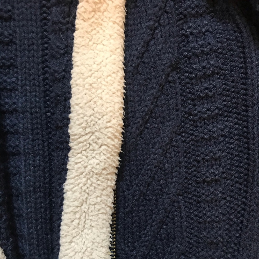Cabelas Jacket - Picture 3 of 4